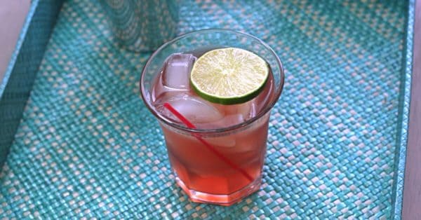 C&T Cocktail with lime wheel