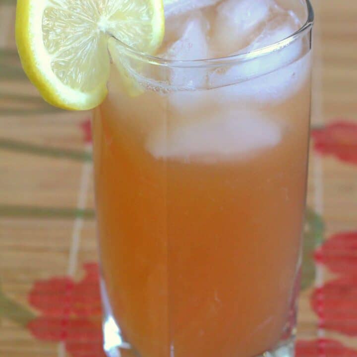 Devil's Delight drink with lemon slice