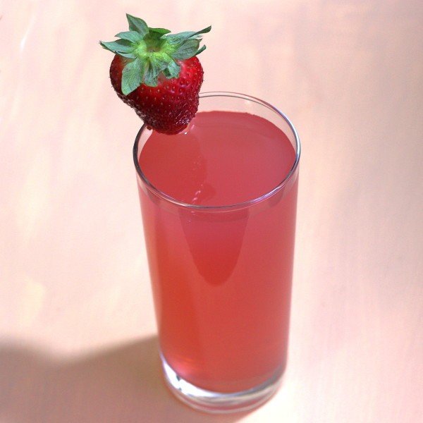 Overhead view of El Cerro drink with strawberry