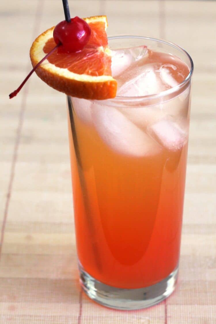 Georgia Pie drink with orange and cherry
