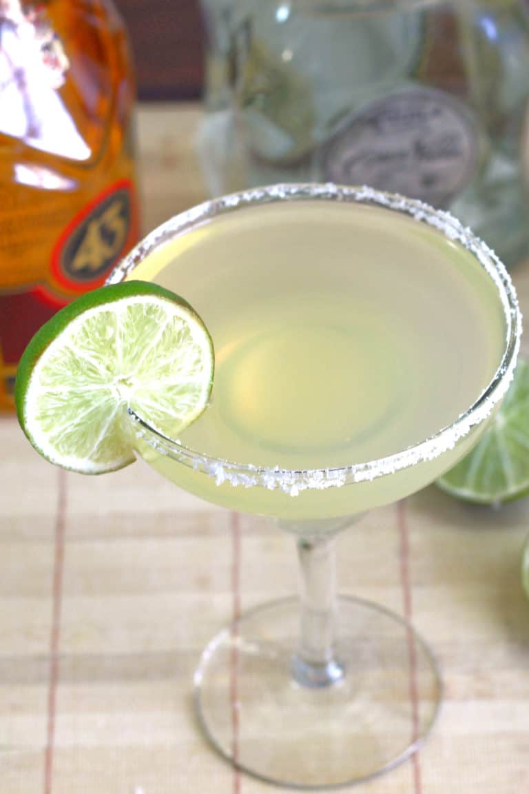 Honey Vanilla Margarita in front of lime halves