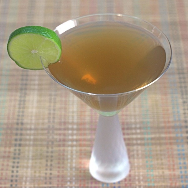 Angled view of Mona Cocktail with lime