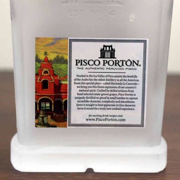 Closeup of writing on back of bottle of Pisco Portin