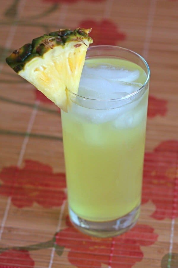 Poker Face drink with pineapple