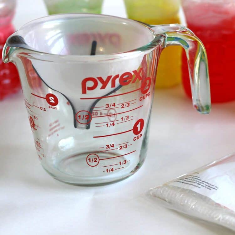 Funnel inside measuring cup